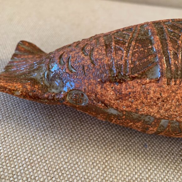 Glazed Terracotta Pottery Fish - Picture 7 of 8